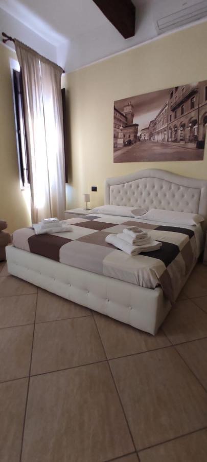 Dimora Al Saraceno Hotel Ferrara Bagian luar foto