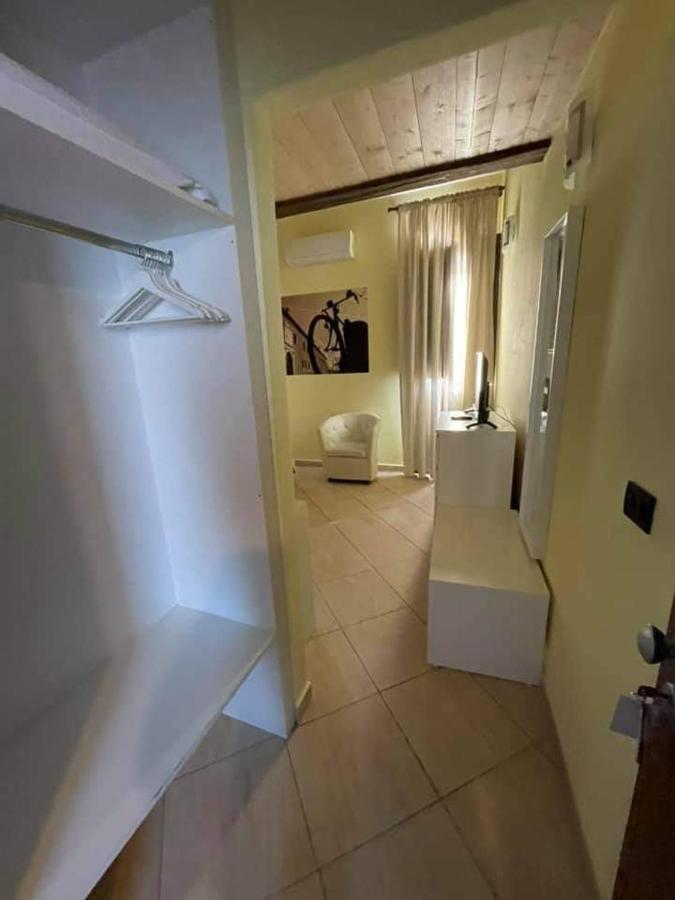 Dimora Al Saraceno Hotel Ferrara Bagian luar foto