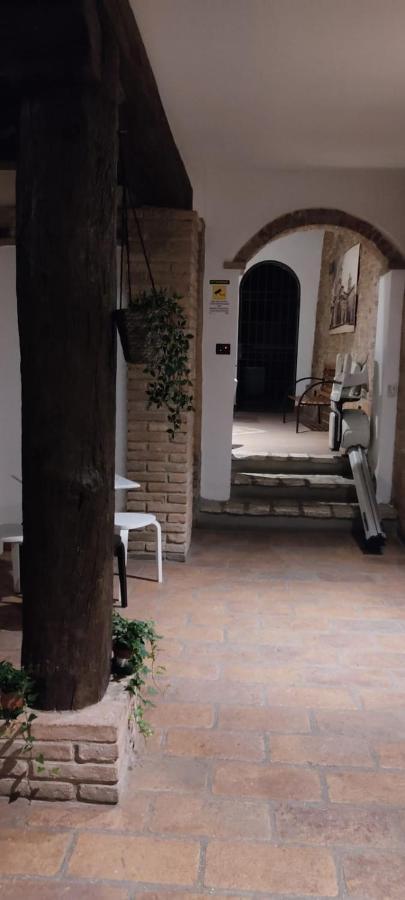 Dimora Al Saraceno Hotel Ferrara Bagian luar foto