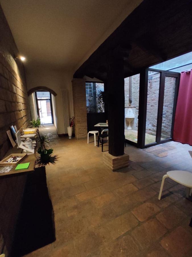 Dimora Al Saraceno Hotel Ferrara Bagian luar foto